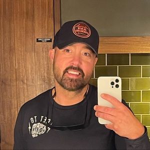 Meet your Posher, Josh